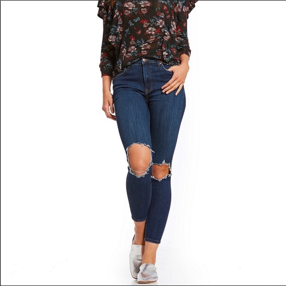 Free People Busted Knee Skinny Jeans Size 24